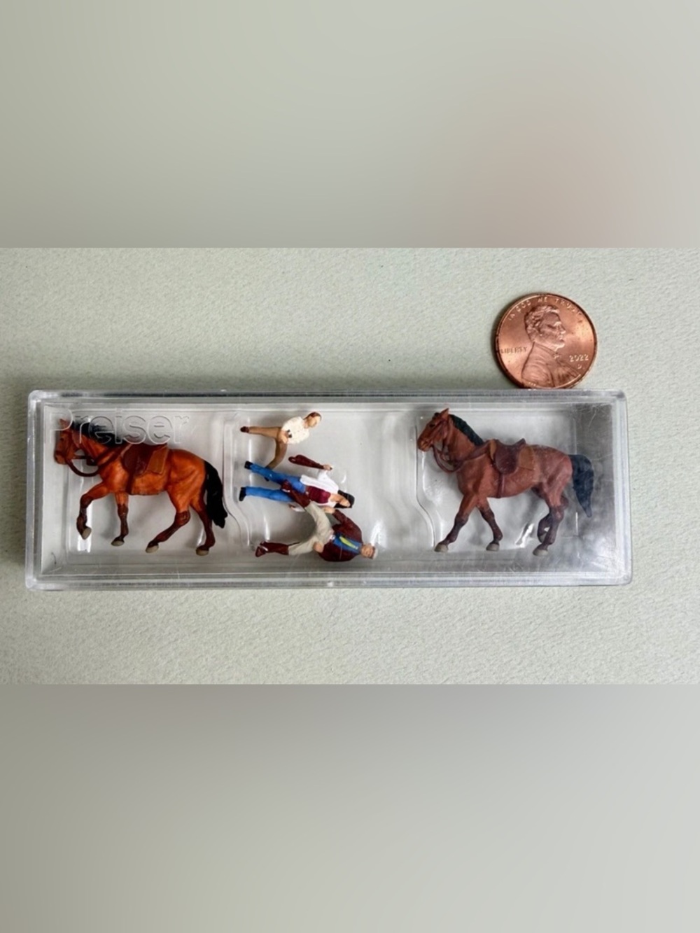 Preiser Mini-Figures 10501, Riders, Two Horses Two Riders Standing Fig, HO Scale